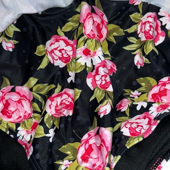 BloomChic Pink Floral Print Swim Dress NWT - Picture 3 of 4